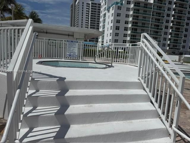 5005 Collins Ave, Unit 1104, Miami Beach, FL 33140 Photo