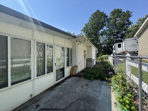 1008 W Jay Street, Vandalia, IL 62471