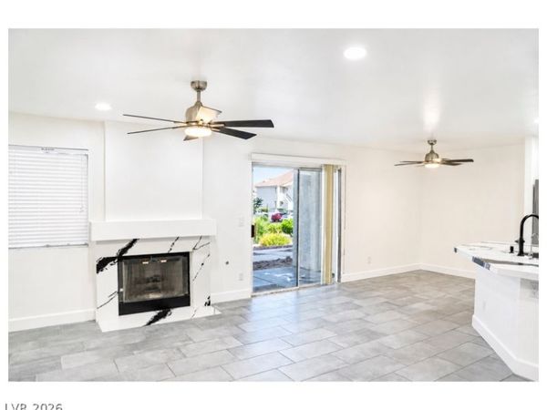 7900 Foxwood Place , Unit 102, Las Vegas, NV 89145