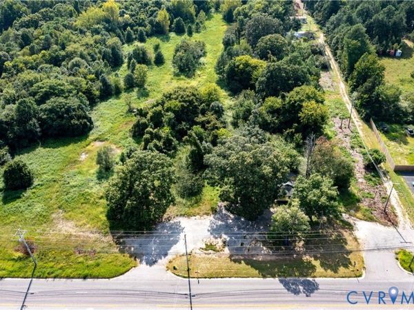 13500 Route 1, Chester, VA 23831