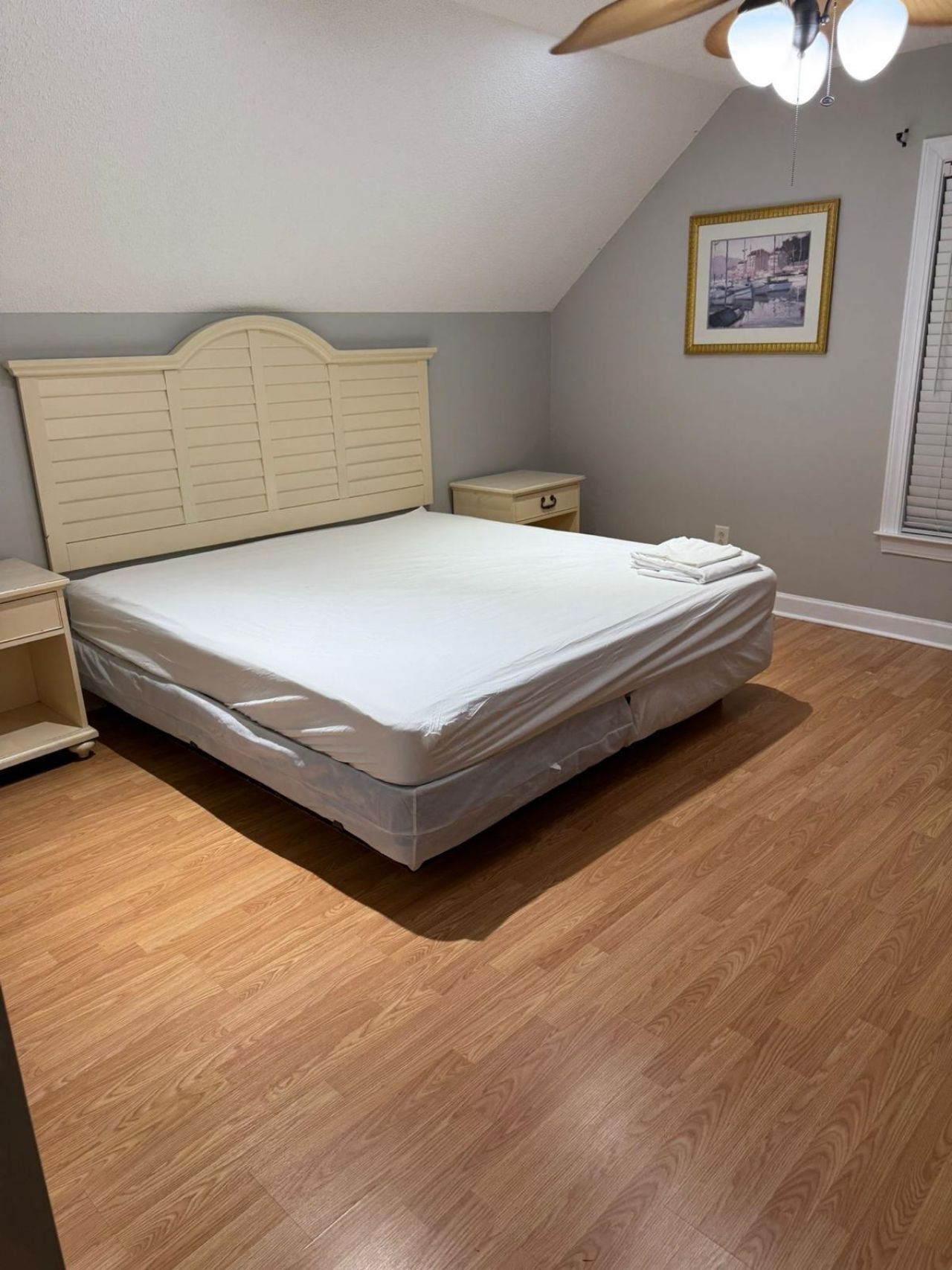 420 Newburgh Ct.  Photo 7