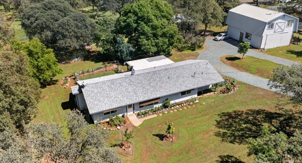 15828 Barney, Plymouth, CA 95669 Photo