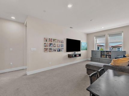 4687 Stone Ranch Dr, Folsom, CA 95630 Photo