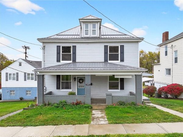 105 Center Ave , Mount Pleasant, PA 15666