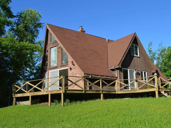 1481 Main, Curran, MI 48728