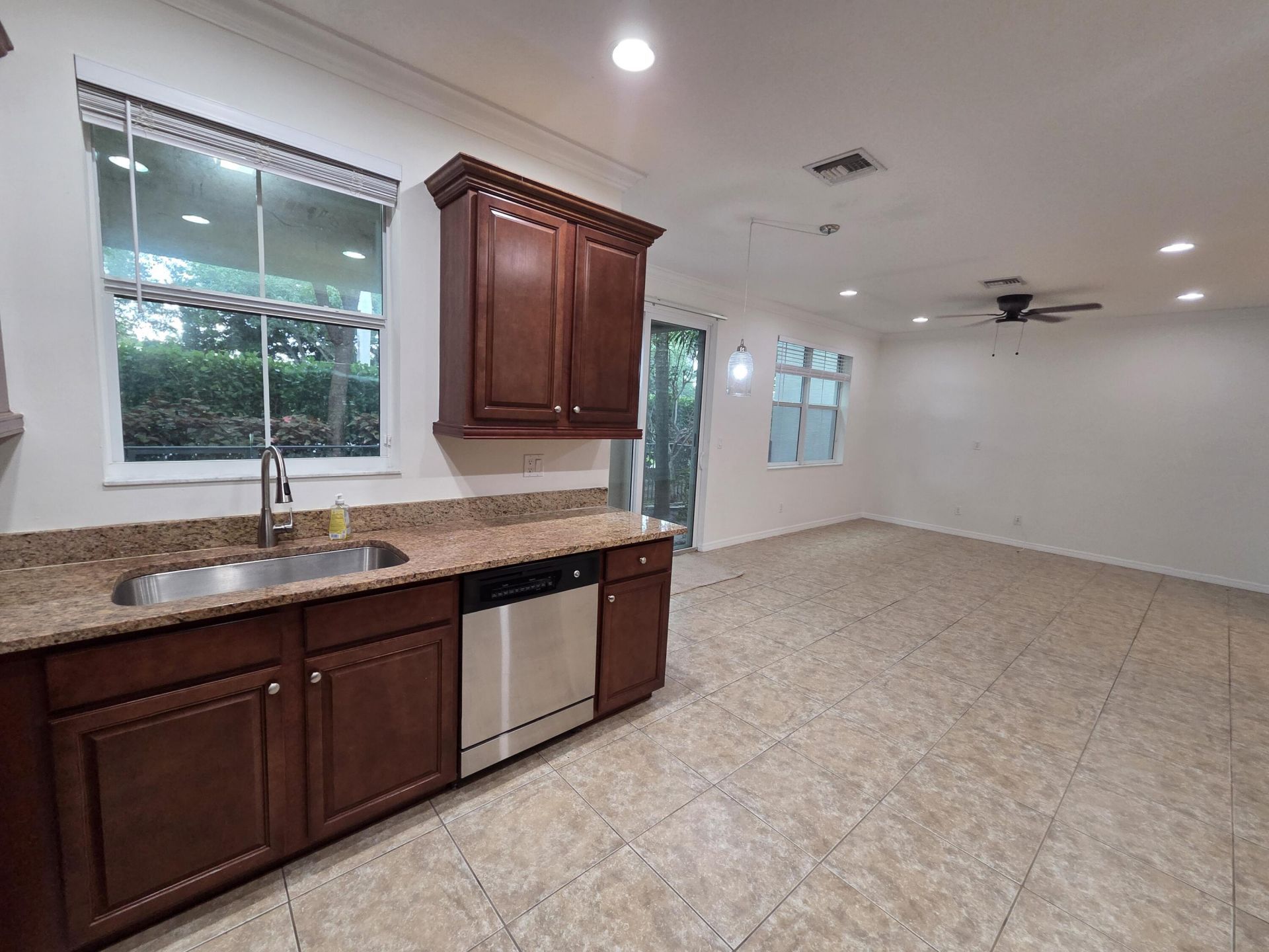 4507 Mediterranean Circle, West Palm Beach, FL 33418 Photo