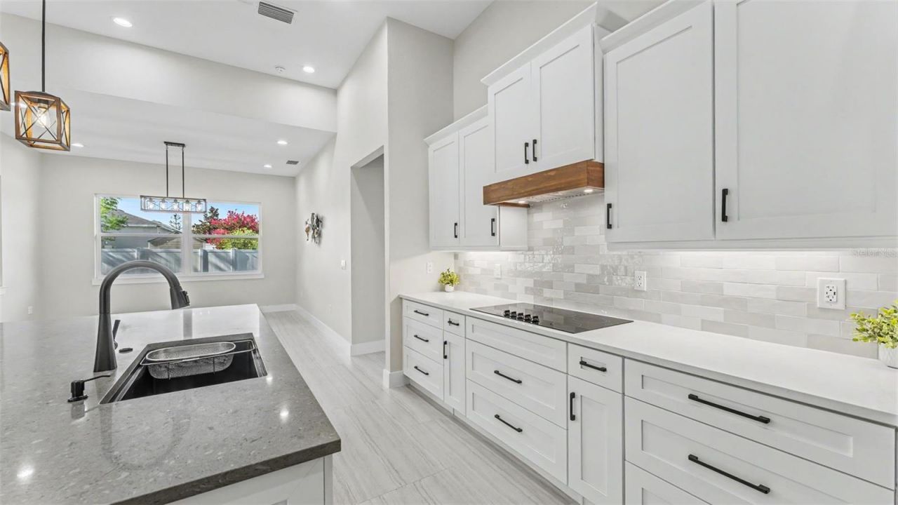 2729 Sunrise Landing Lane, Lakeland, FL 33812 Photo