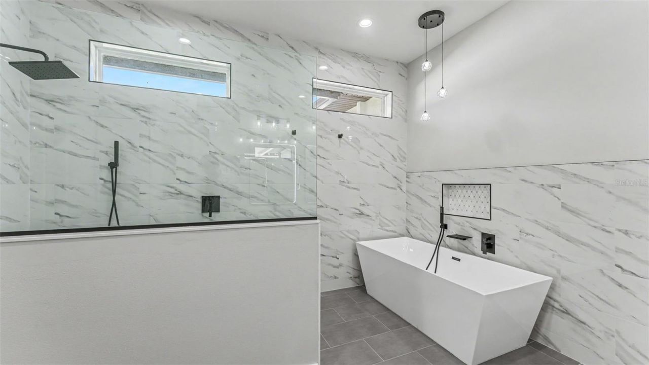 2729 Sunrise Landing Lane, Lakeland, FL 33812 Photo