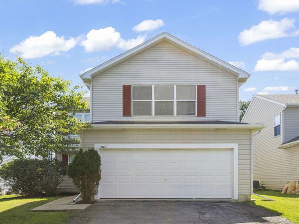 2263 N Arapahoe Trail, Round Lake Heights, IL 60073
