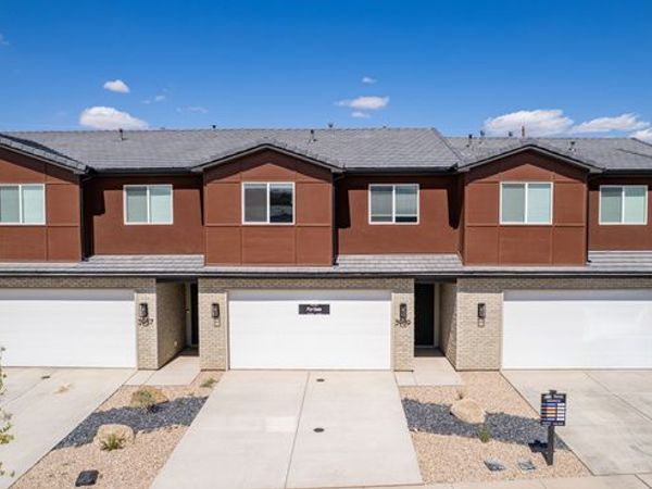 3983 E RAZOR DR , Unit 121, Washington, UT 84780
