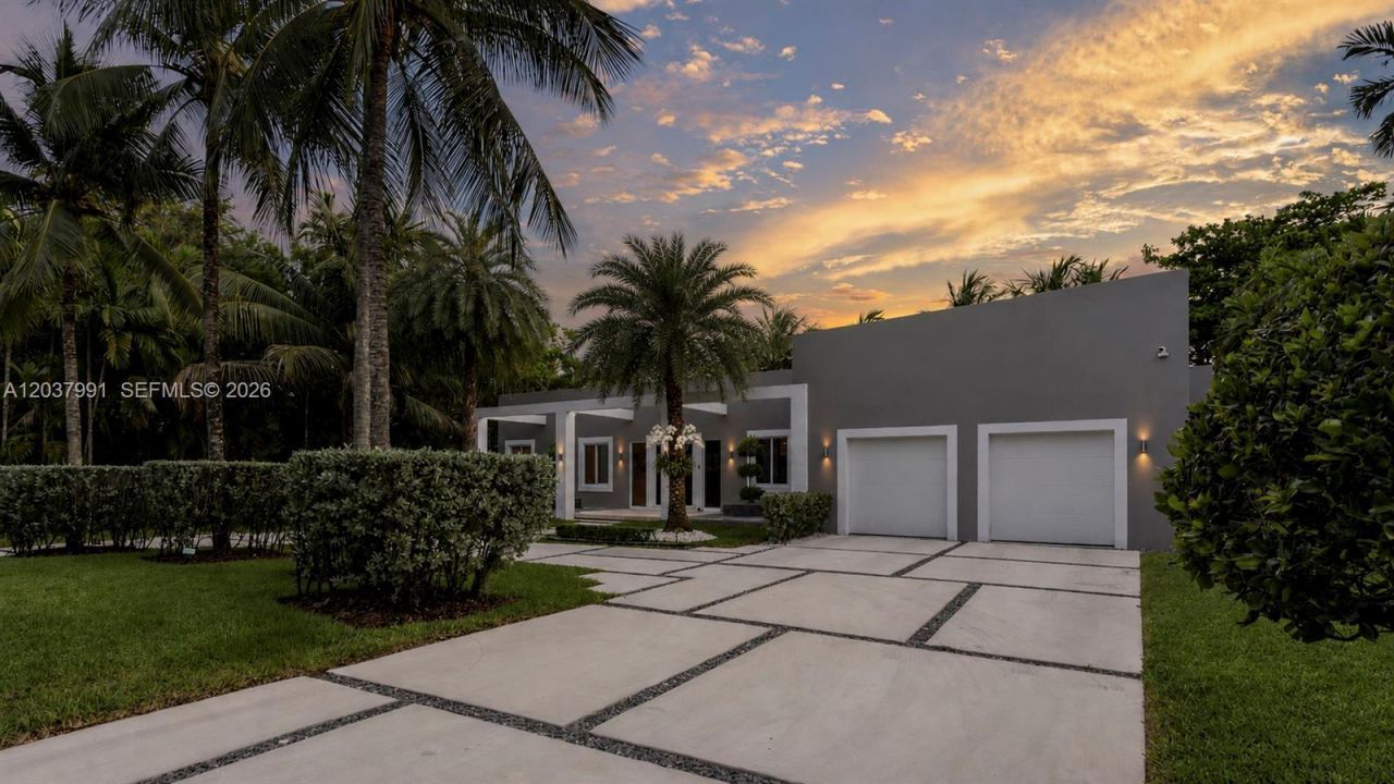 11900 Griffing Blvd, Biscayne Park, FL 33161 Photo