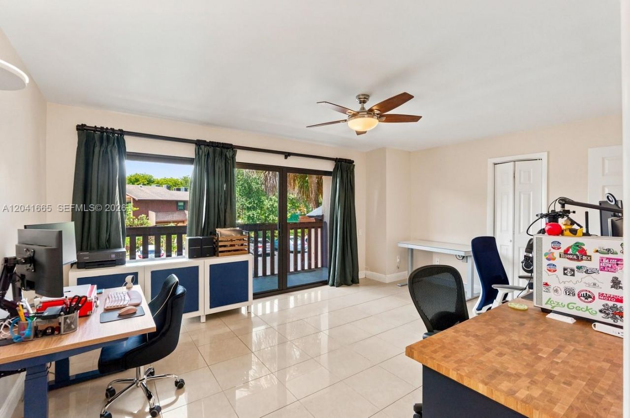 6231 SW 116th Pl , Unit G, Miami, FL 33173 Photo