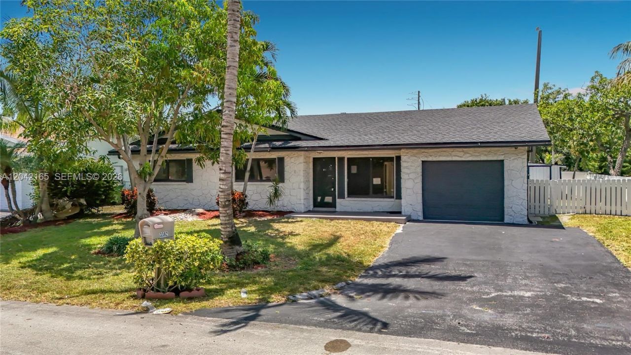 3392 NW 63rd St , Fort Lauderdale, FL 33309 Photo