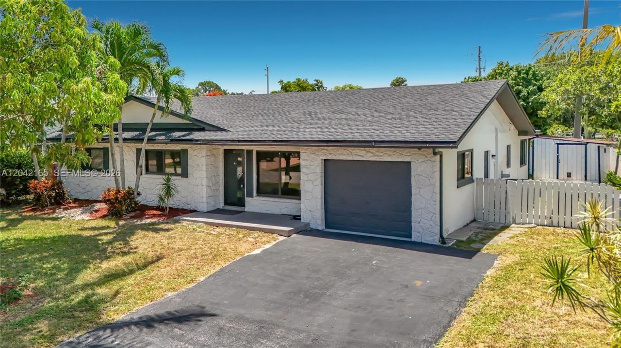 3392 NW 63rd St , Fort Lauderdale, FL 33309 Photo