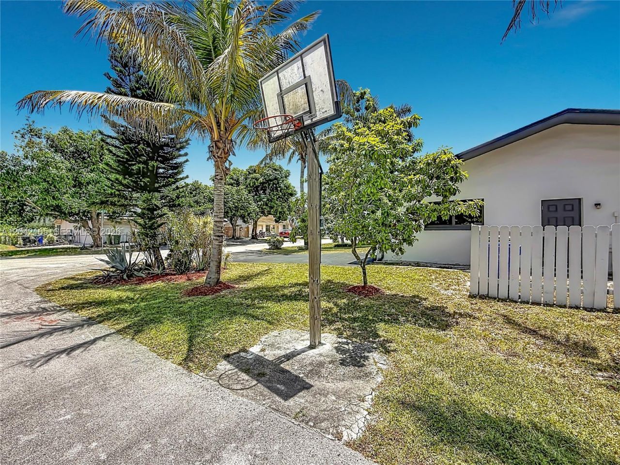 3392 NW 63rd St , Fort Lauderdale, FL 33309 Photo