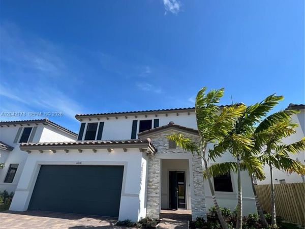 11936 SW 240th St , Homestead, FL 33032