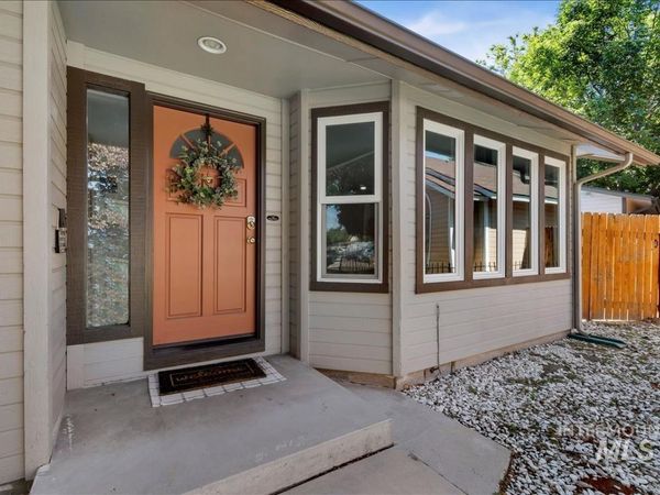 4776 N Pennfield Pl, Boise, ID 83713