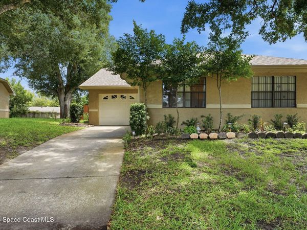 460 L M Davey Lane, Titusville, FL 32780