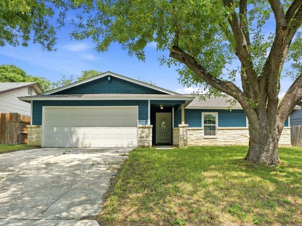 8434 Glen Shadow, San Antonio, TX 78239