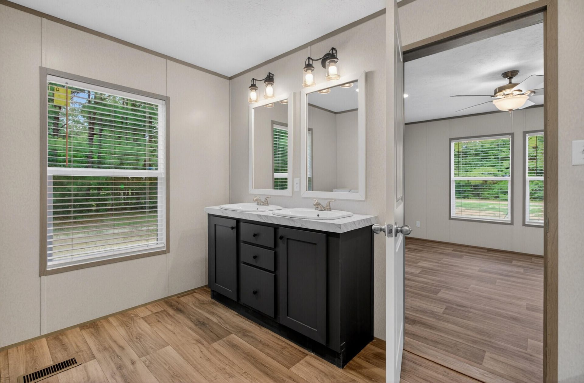 309 Big Country Way Photo 18