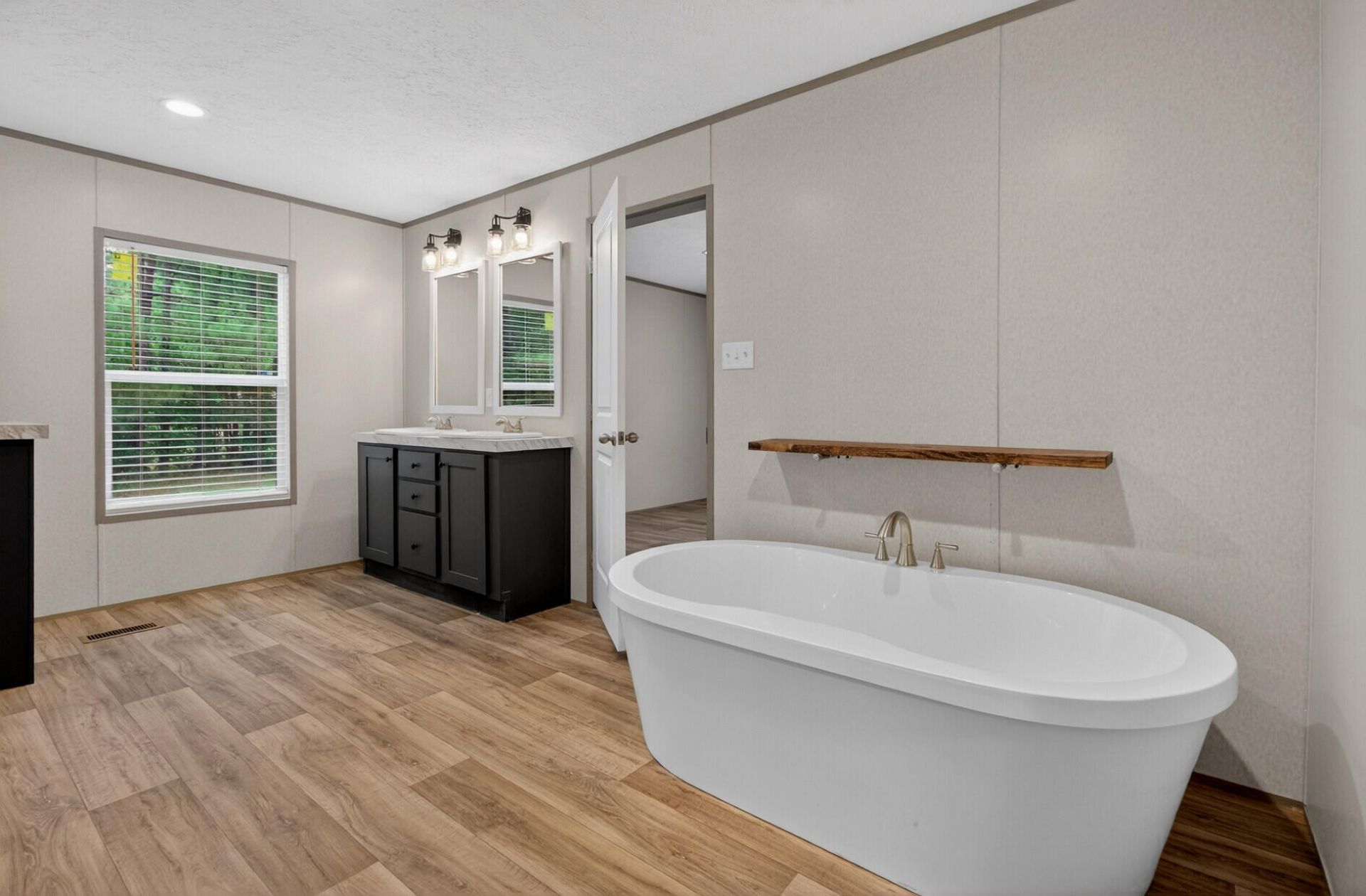 309 Big Country Way Photo 19