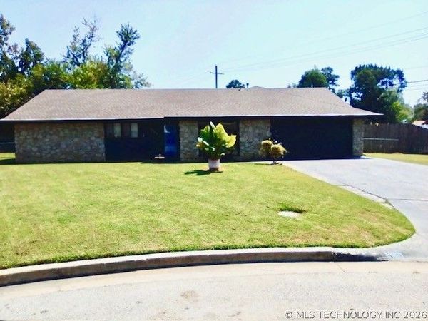 6021 S Joplin Avenue , Tulsa, OK 74135