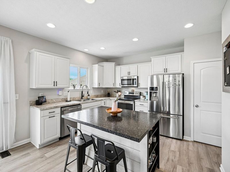 279 Glen Crossing Drive, Pataskala, OH 43062 Photo 10