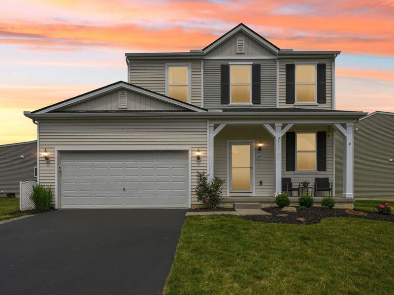 279 Glen Crossing Drive, Pataskala, OH 43062 Photo 2