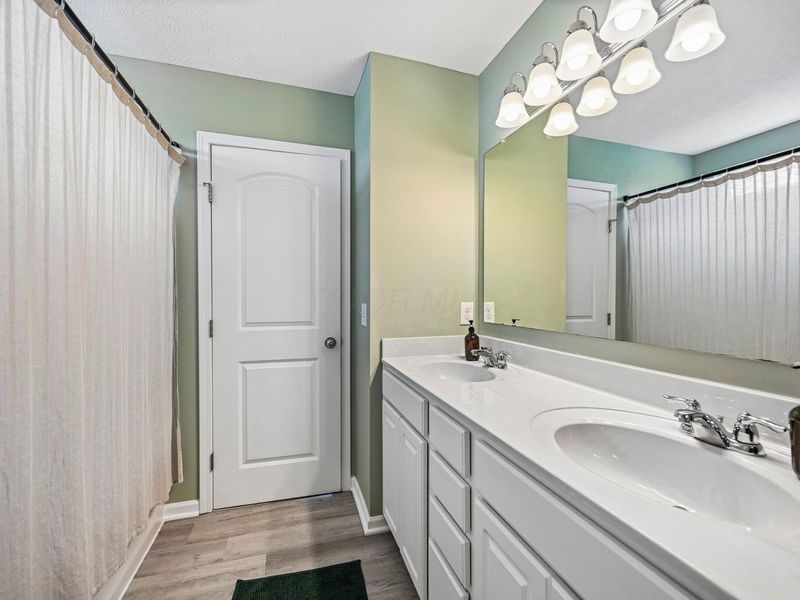 279 Glen Crossing Drive, Pataskala, OH 43062 Photo 25