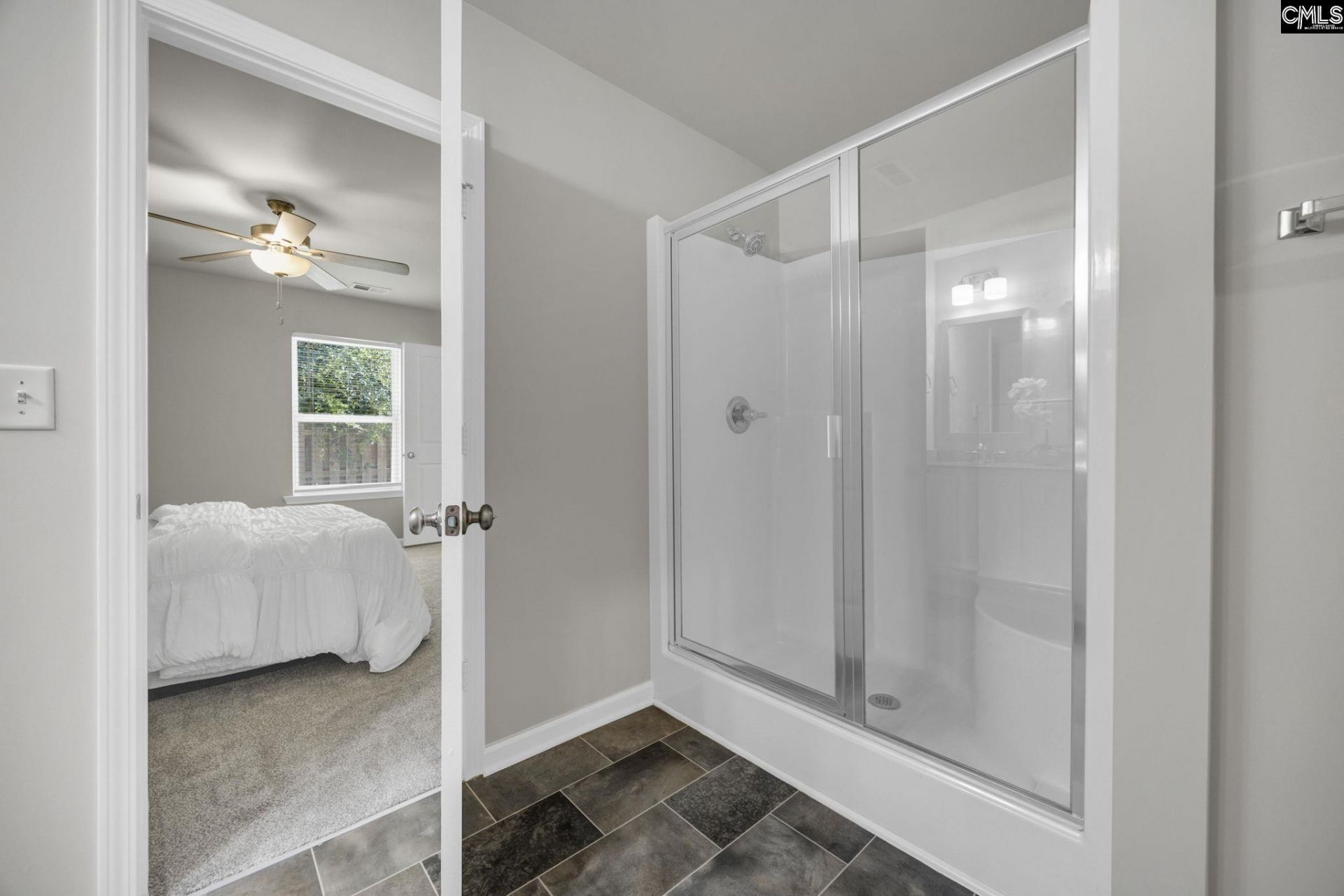 405 Staffordshire Way  Photo 21