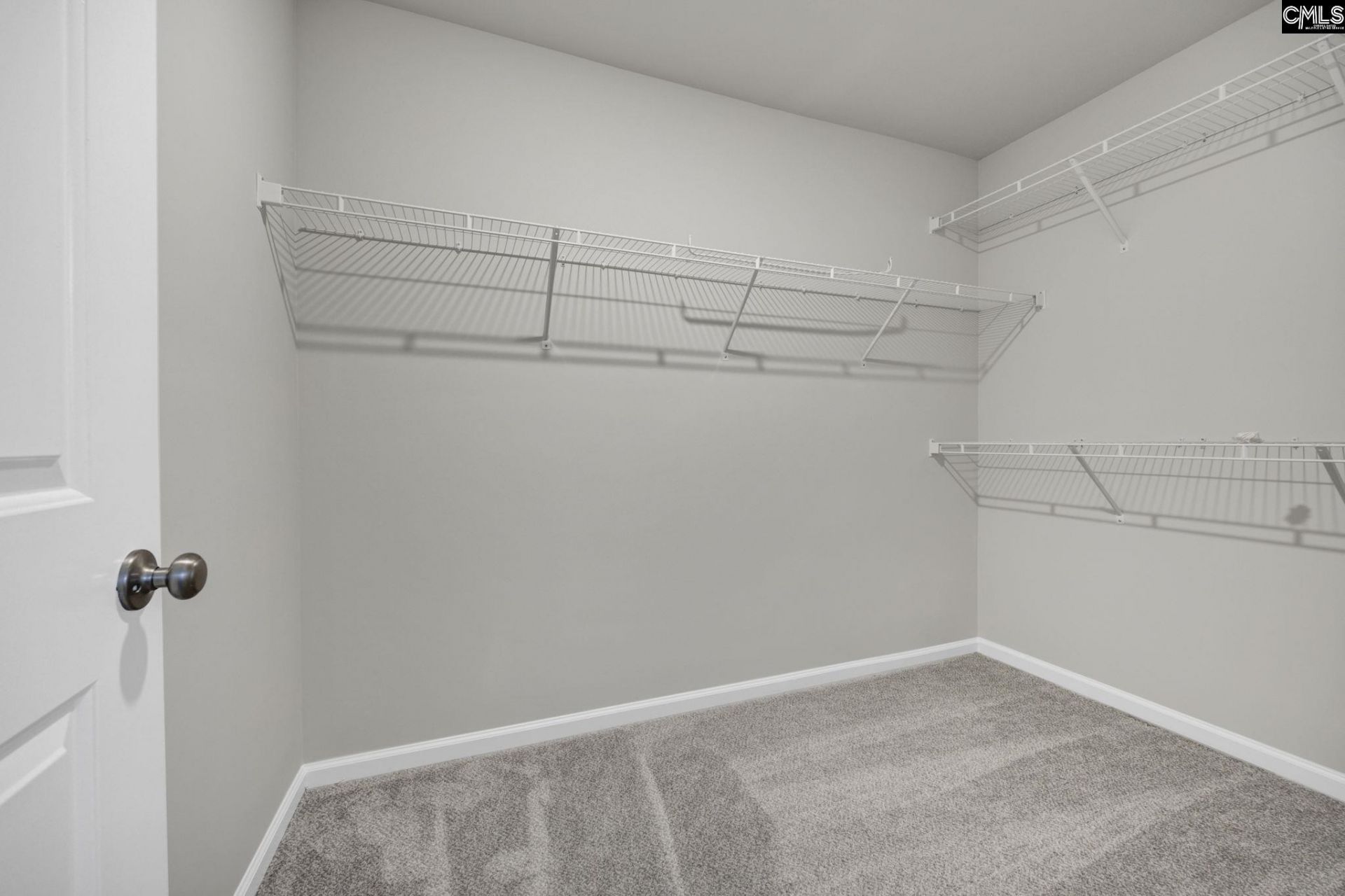 405 Staffordshire Way  Photo 25