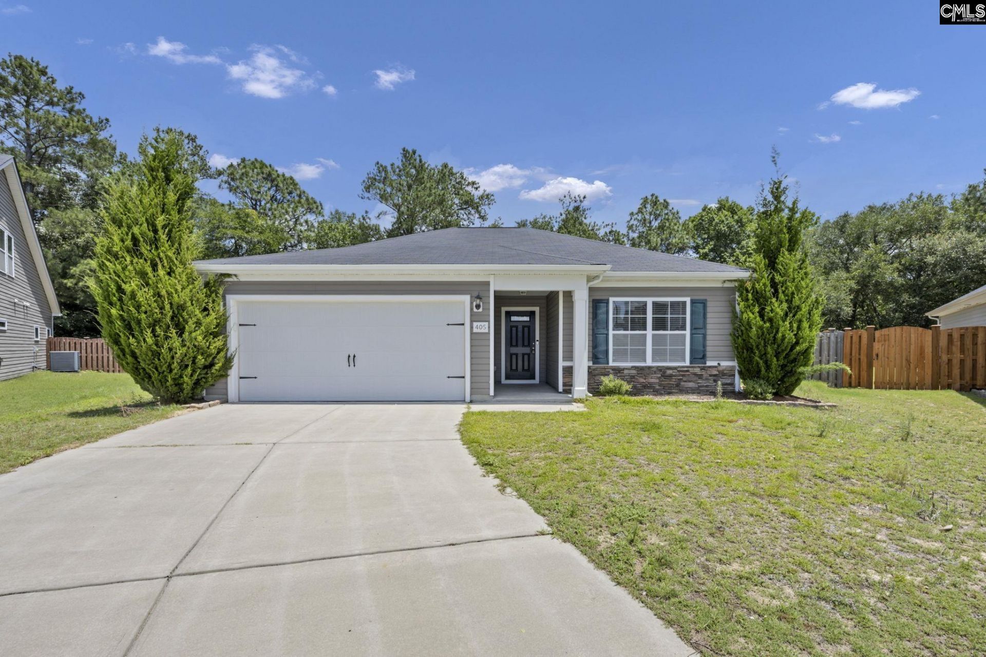 405 Staffordshire Way  Photo 37