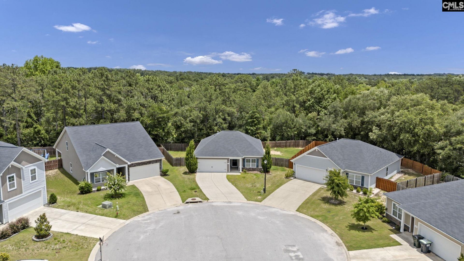 405 Staffordshire Way  Photo 41