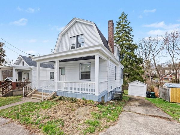 741 Mcpherson Avenue, Cincinnati, OH 45205
