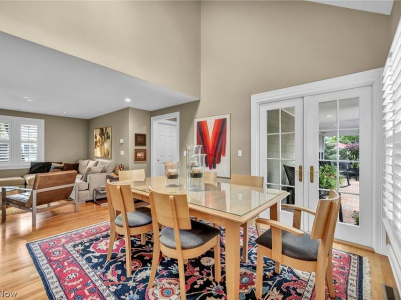 385 Longbeach, Bay Village, OH 44140 Photo 15