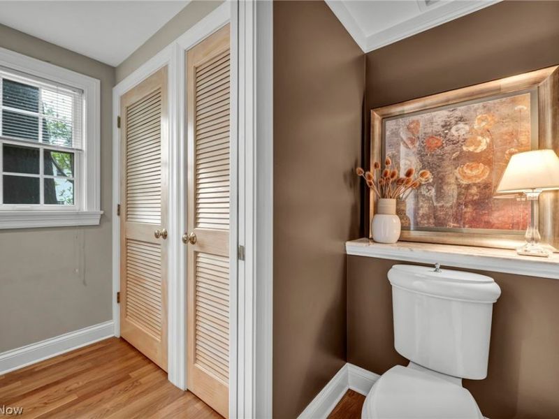 385 Longbeach, Bay Village, OH 44140 Photo 20