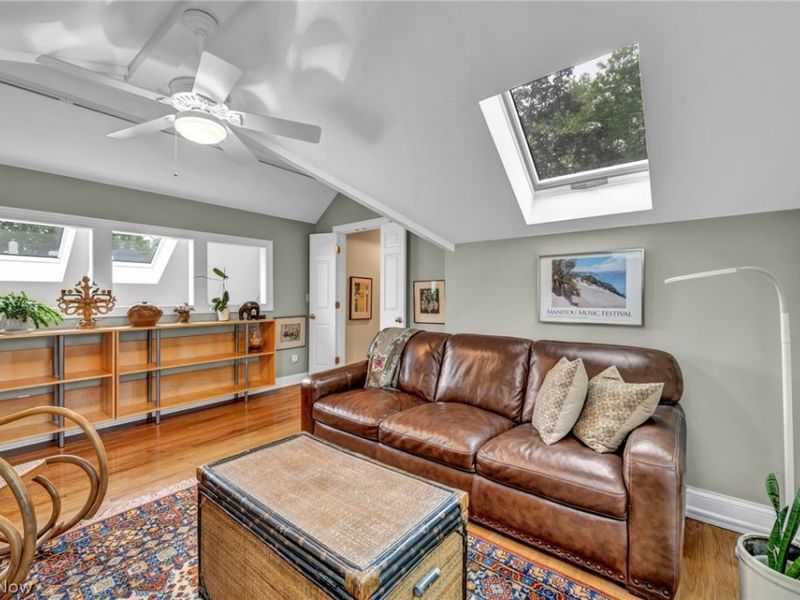 385 Longbeach, Bay Village, OH 44140 Photo 25