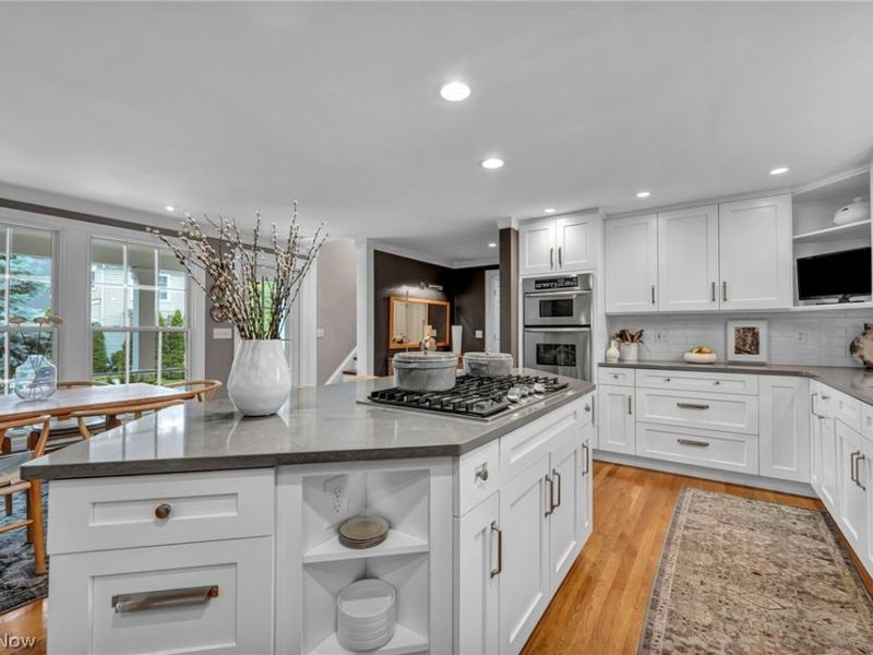 385 Longbeach, Bay Village, OH 44140 Photo 5