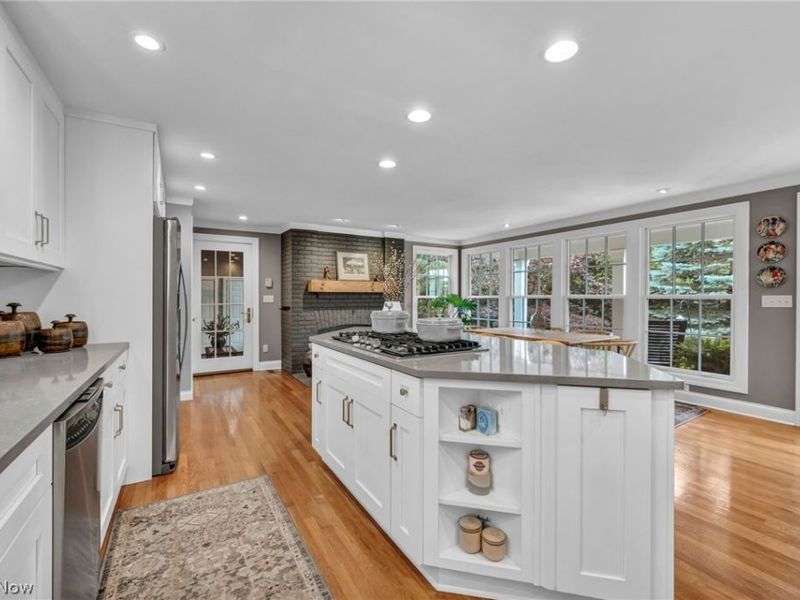 385 Longbeach, Bay Village, OH 44140 Photo 7