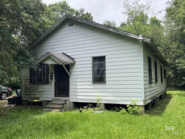 712 Tate Court, Prichard, AL 36610