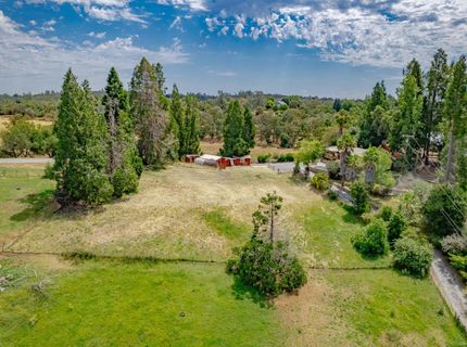 9797 Mount Vernon Rd, Auburn, CA 95603 Photo