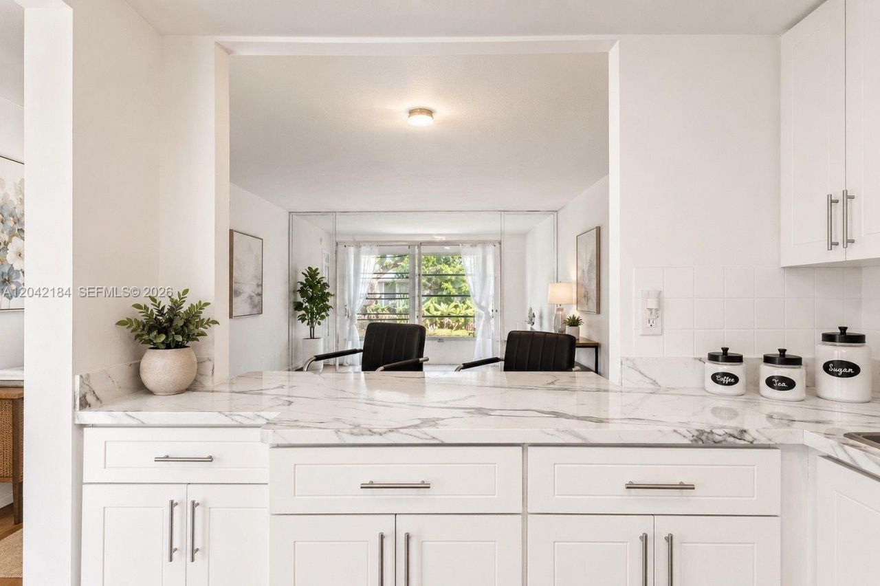 7605 NW 5th Pl, Unit 103, Margate, FL 33063 Photo