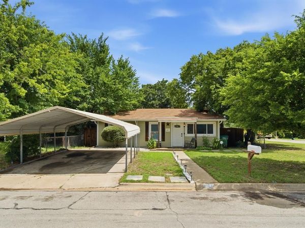 601 Park Lane, Denton, TX 76205
