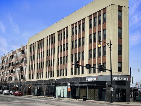 4015 N Milwaukee Avenue , Unit 410, Chicago, IL 60641