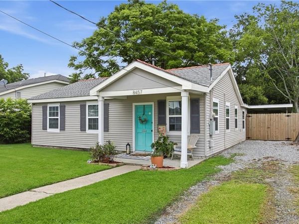 8457 JEFFERSON Highway, Harahan, LA 70123