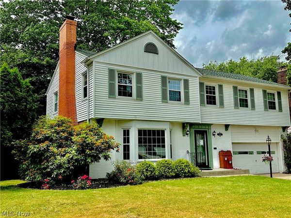 426 Dorchester Road, Akron, OH 44320