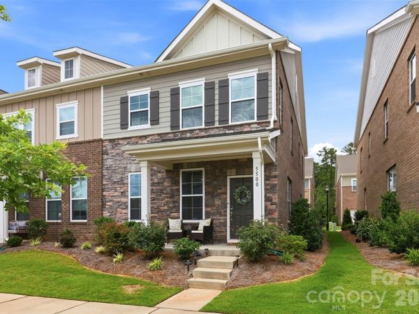 5500 Kinsbridge Drive, Mint Hill, NC 28227