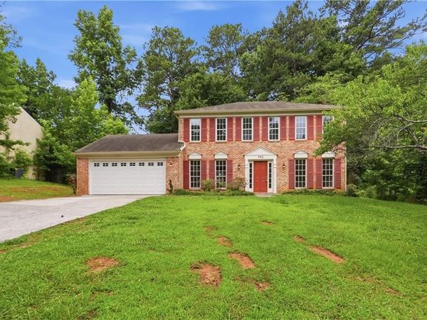 750 Cranberry Trail , Roswell, GA 30076