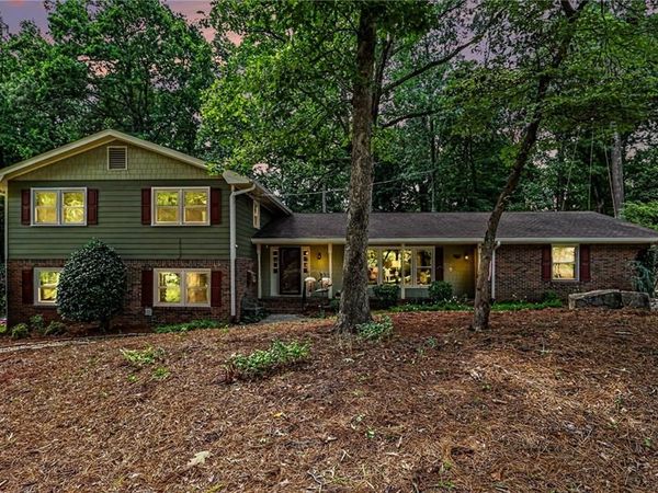 4106 Nancy Creek Way NE, Atlanta, GA 30319