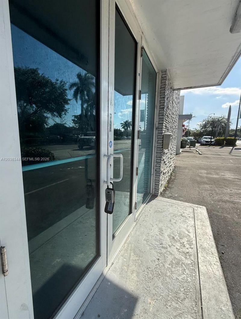 6236 Miramar Pkwy, Miramar, FL 33023 Photo